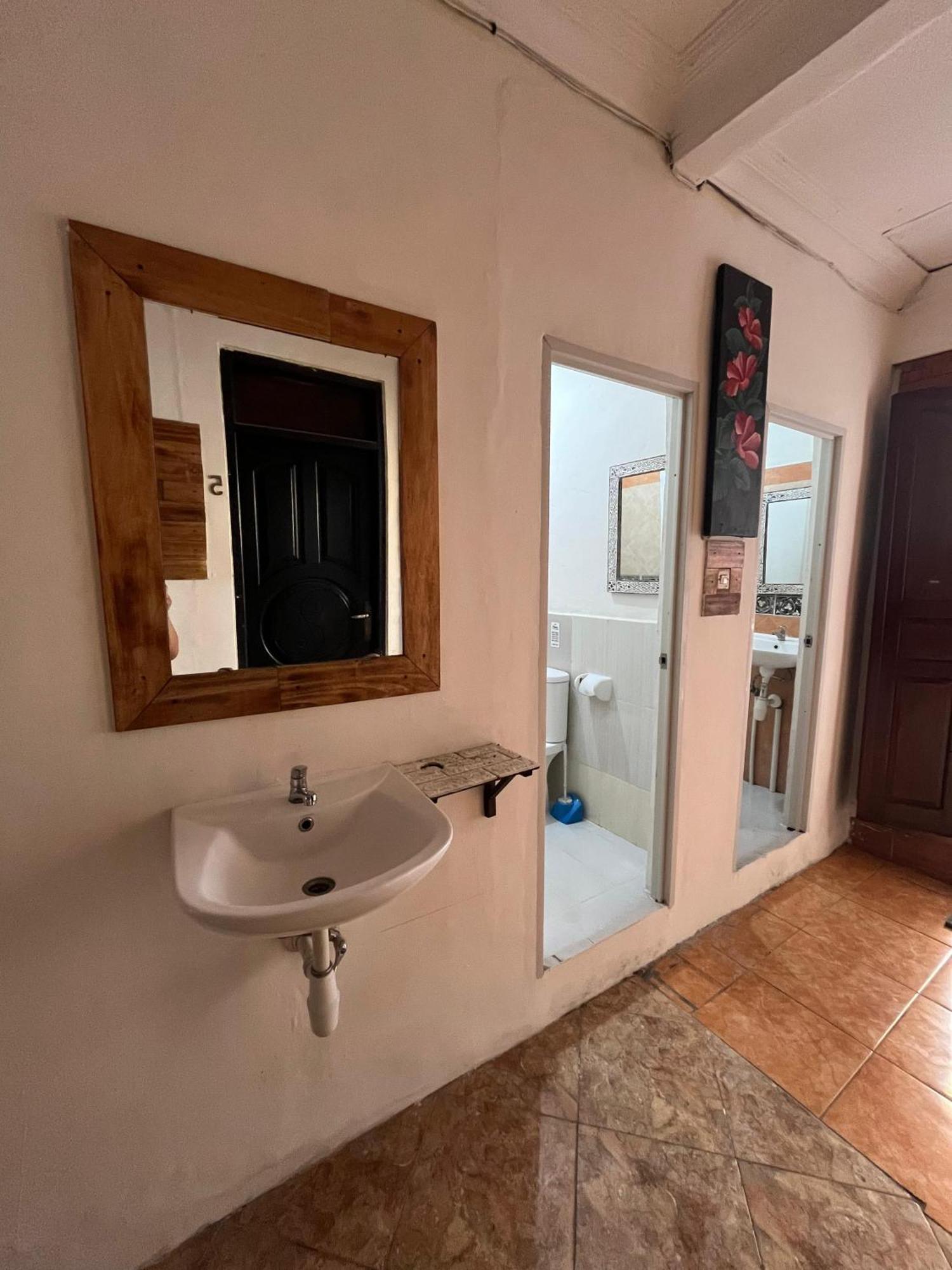 Oda Guest House Ubud Buitenkant foto