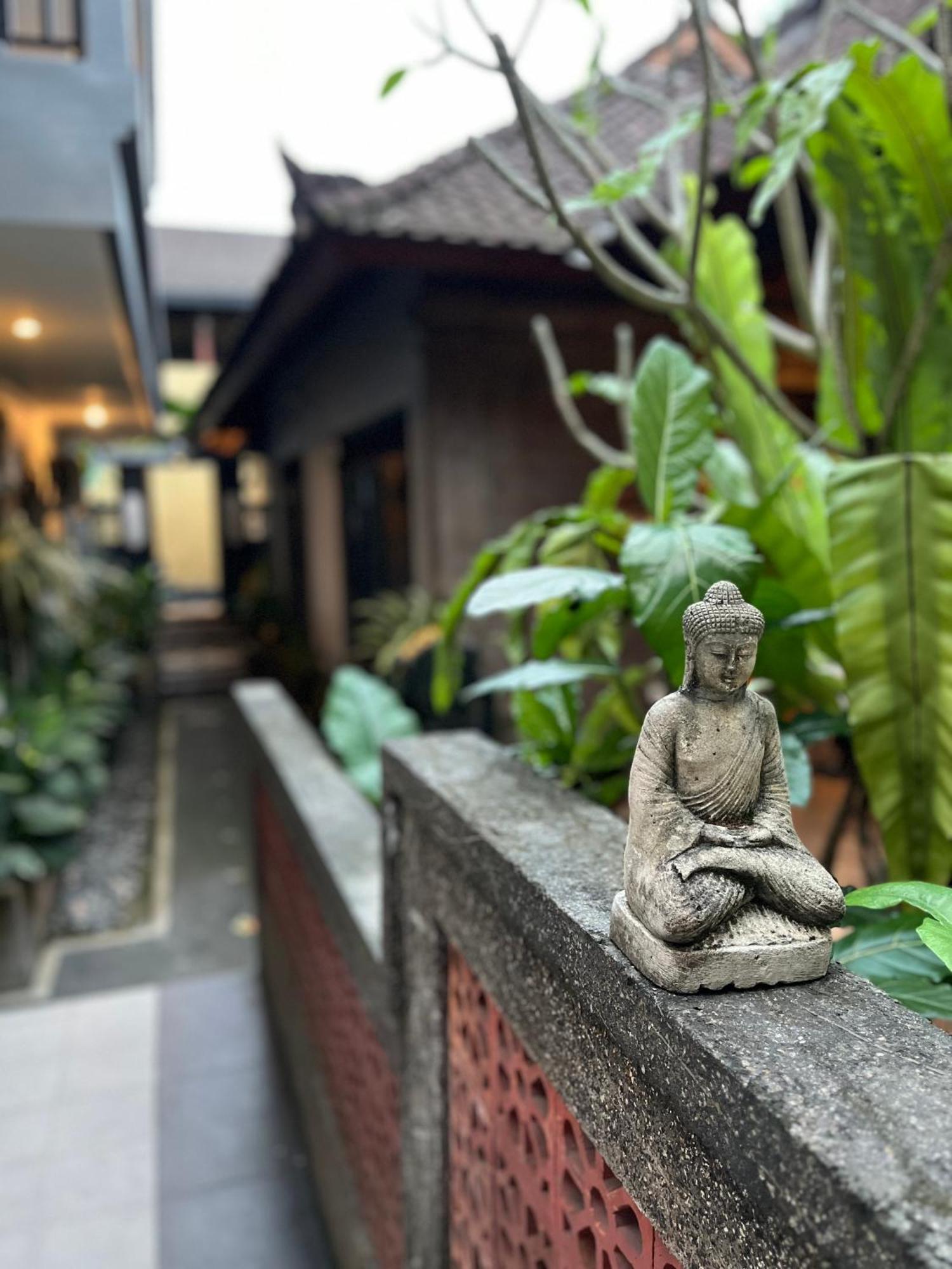 Oda Guest House Ubud Buitenkant foto